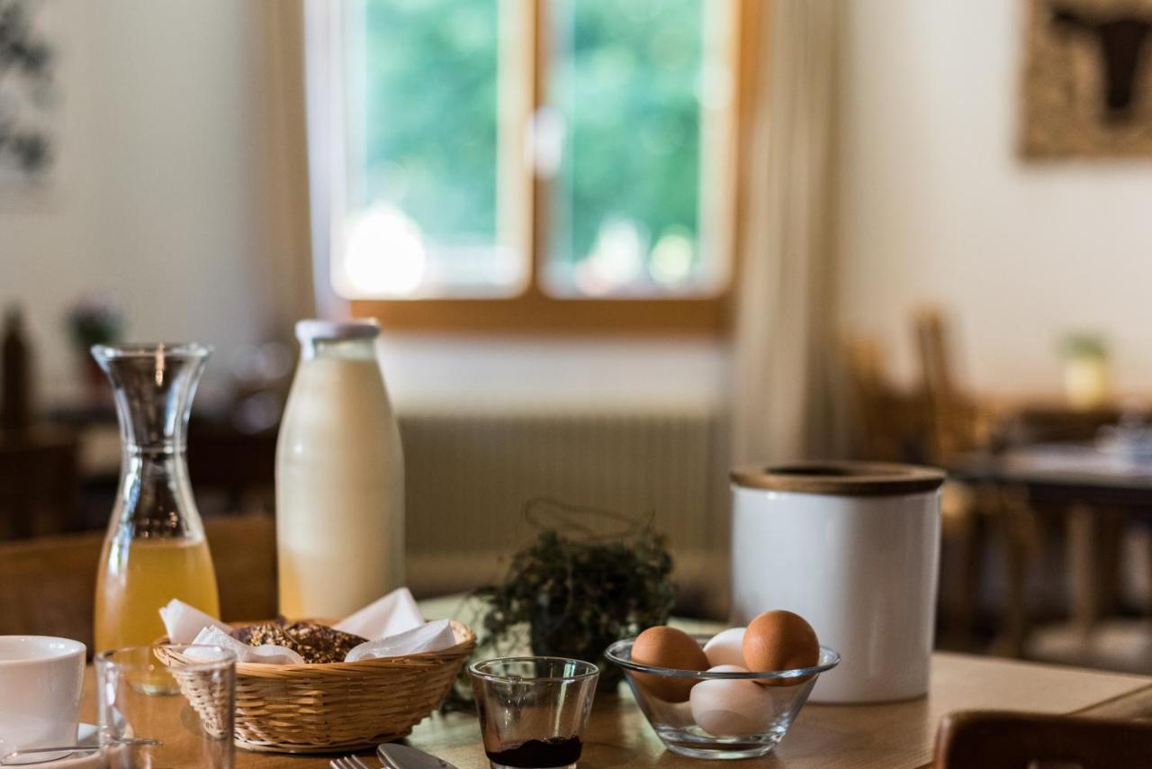 Goya Onda Bed & Breakfast Morlon Ngoại thất bức ảnh